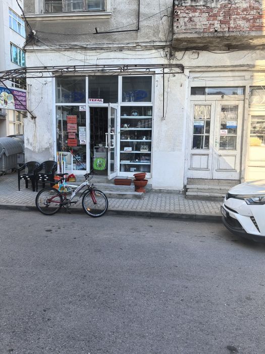 Давам в ТОП Центъра на Свиленград България магазин 70 квадрата