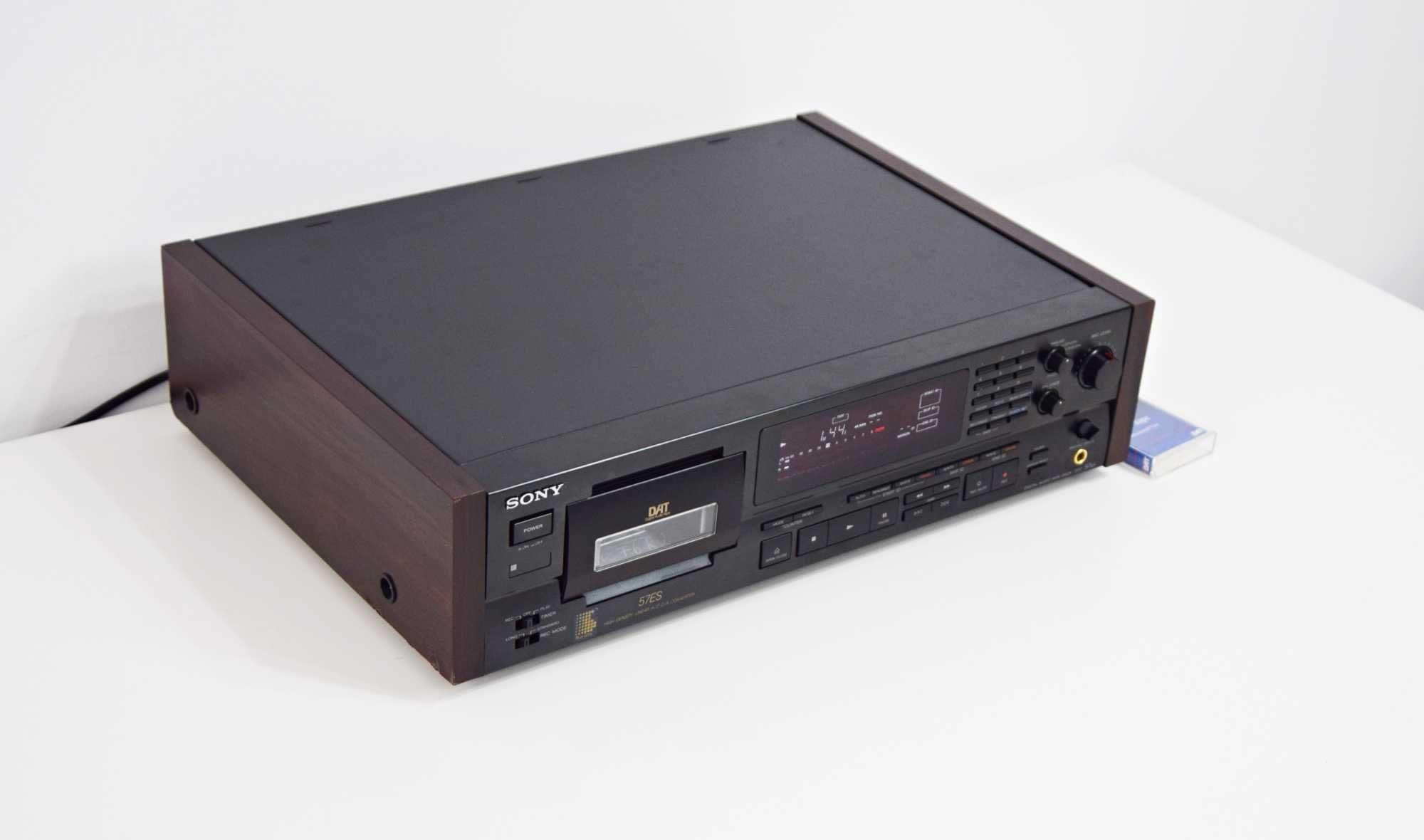 Dat Sony DTC-57 ES, Recorder, bandă audio digitală