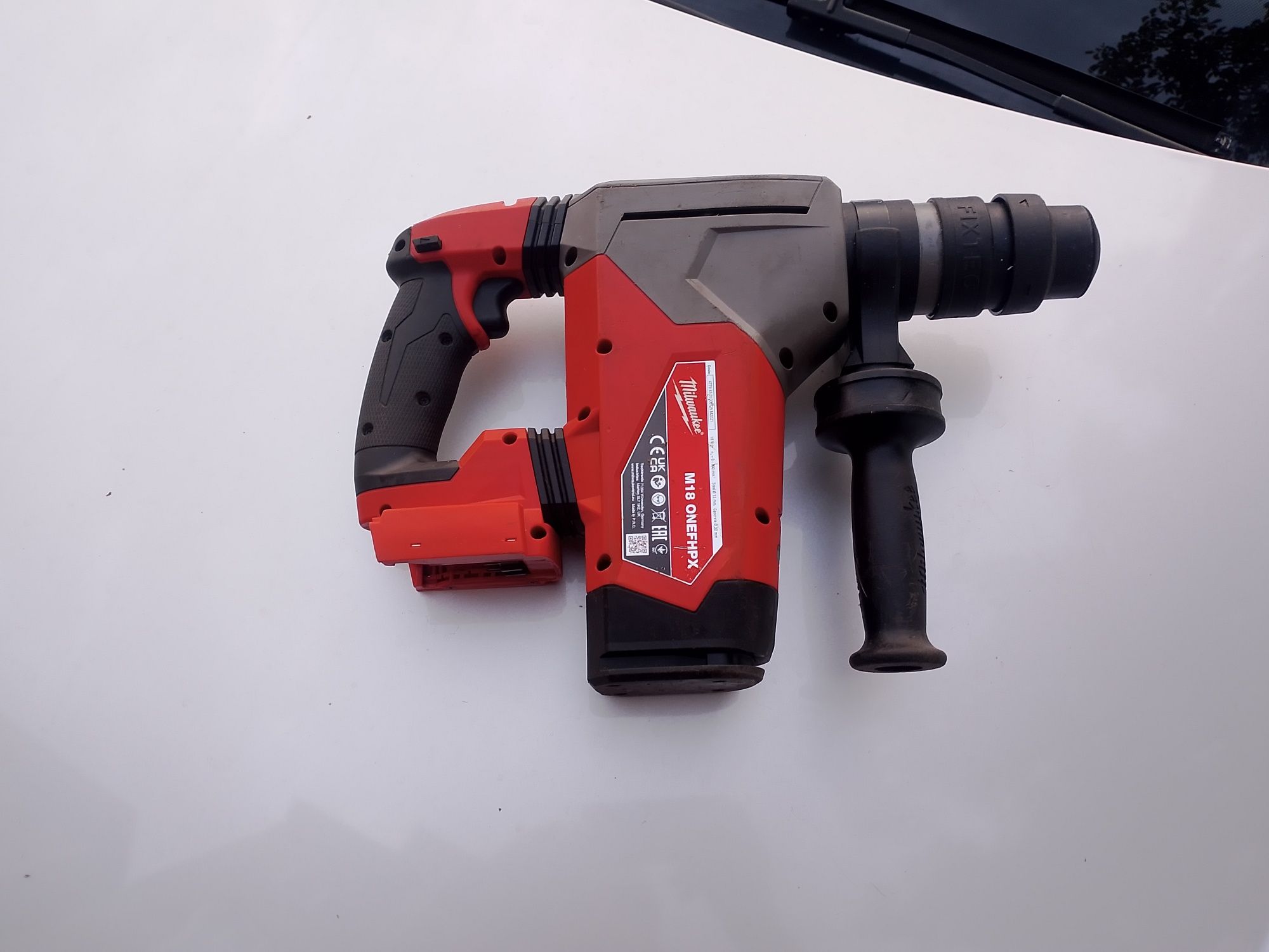Milwaukee m18onefhpx  акумулаторен перфоратор sds-plus 5 j solo
-21