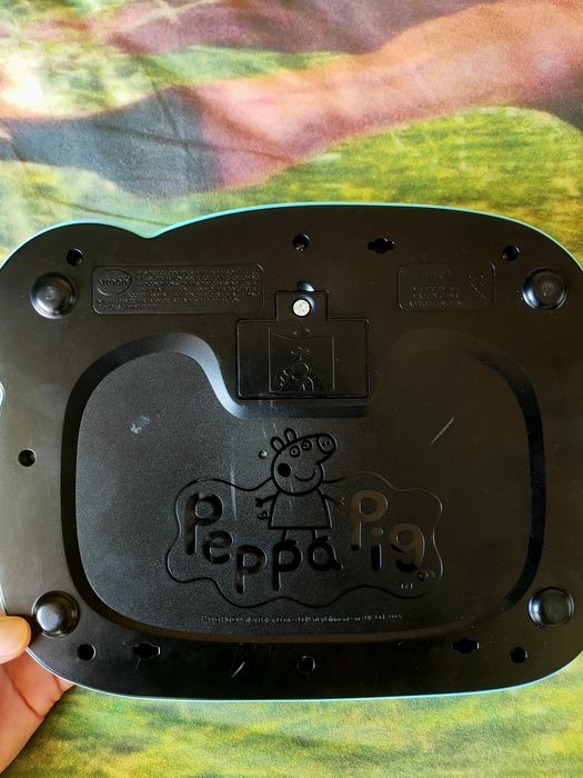 Интерактивна книжка Pepa Pig на немски взик