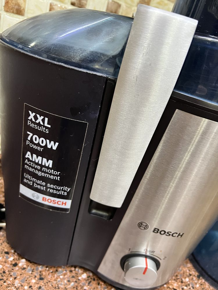 Соковыжималка Bosch-700w