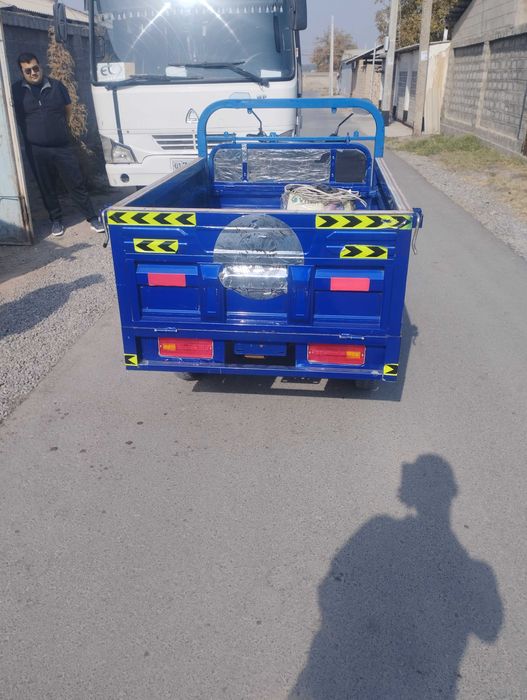 Muravey sotiladi. Yangi xali