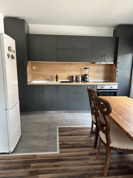 Апартамент под наем