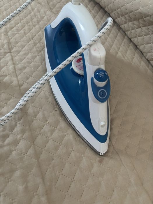vand fier de calcat tefal utilizat dar stare buna