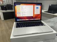 Macbook Pro 13 M2  8/256 GB / 8 Циклов / Новый