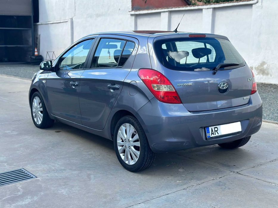 Hyundai i20 1.6 Diesel 116 Cp 2010