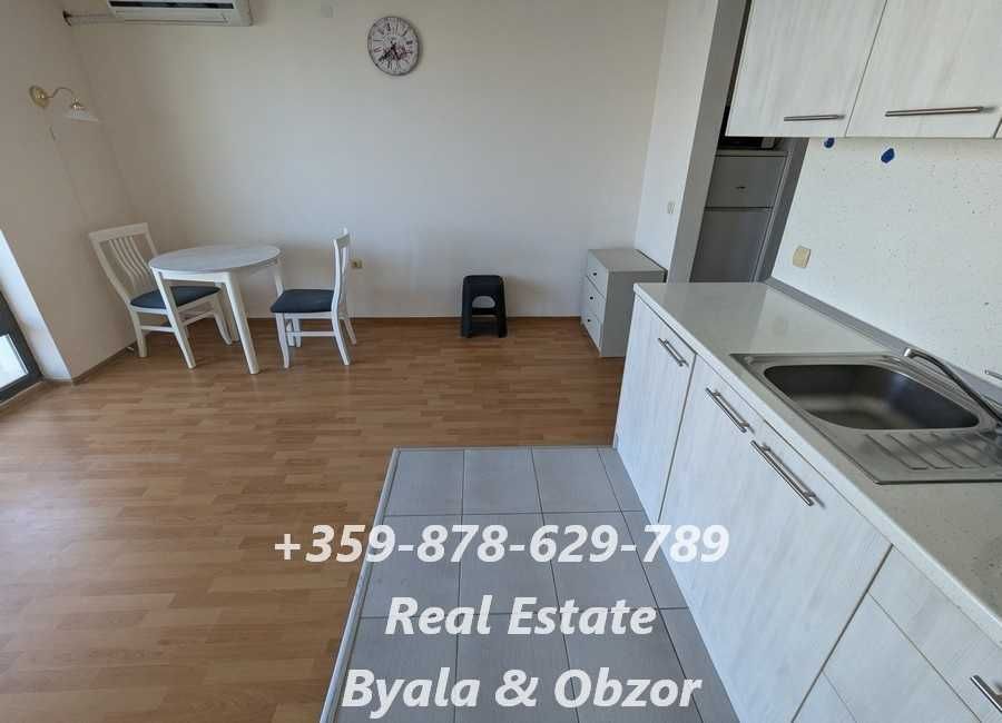 Продава се Едностаен апартамент в Бяла - 36 кв.м за 1070 €/кв.м - Снимка #3