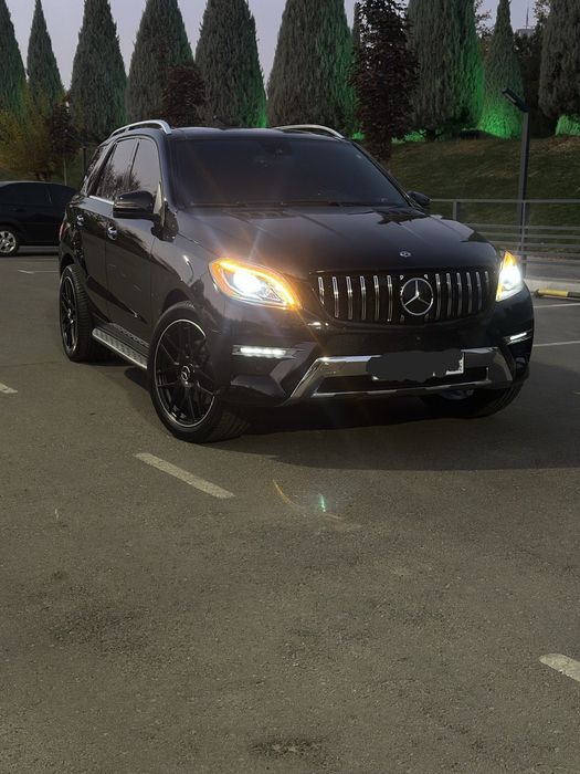 Продаётся Mercedes-Benz ML400