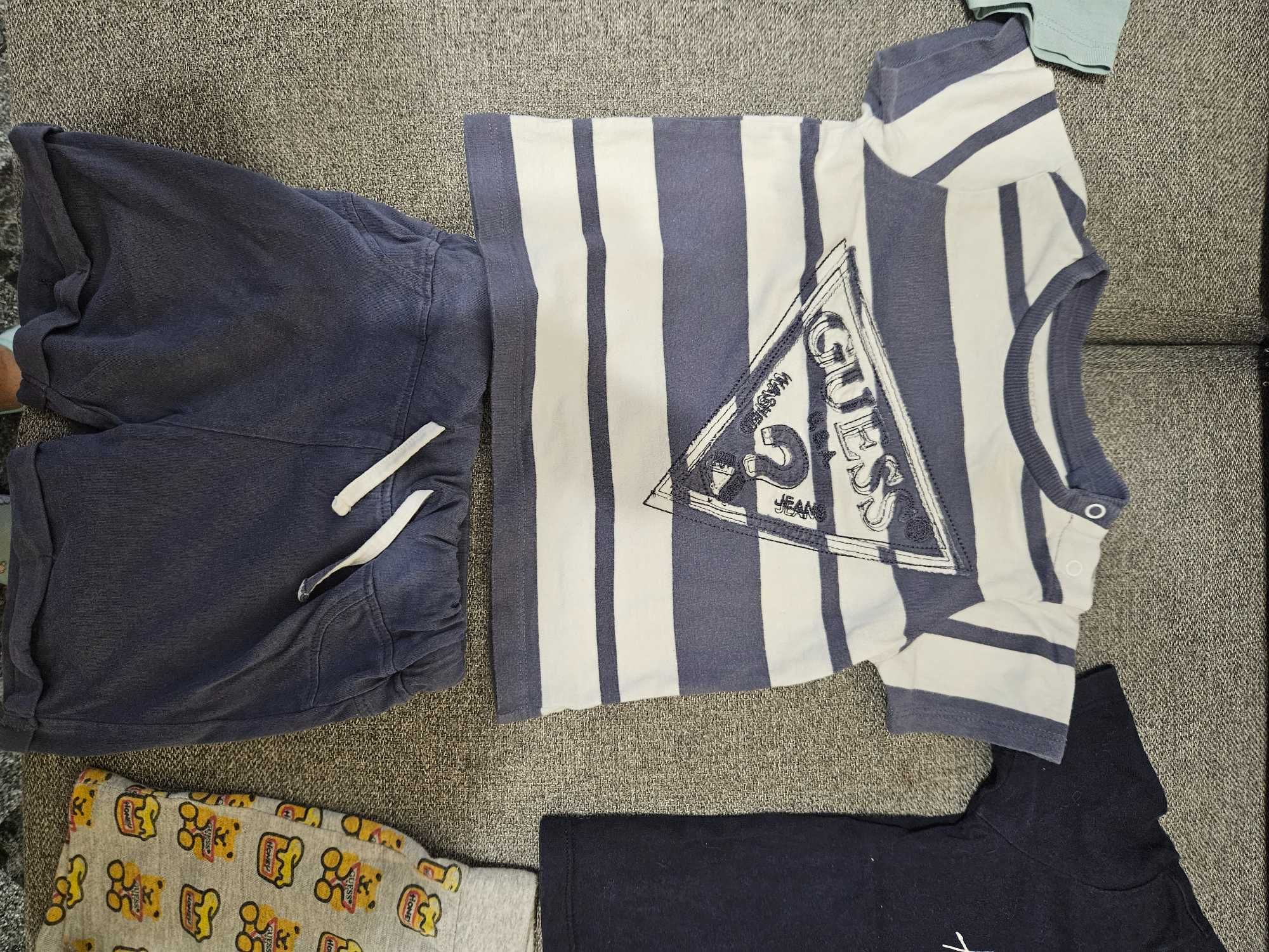 Бебешкш комплекти guess