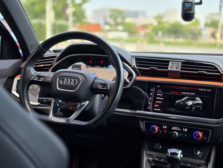 Audi Q3 Portocaliu 35 TDI Quattro S line Matrix Led Bang&Olufsen 680 W
