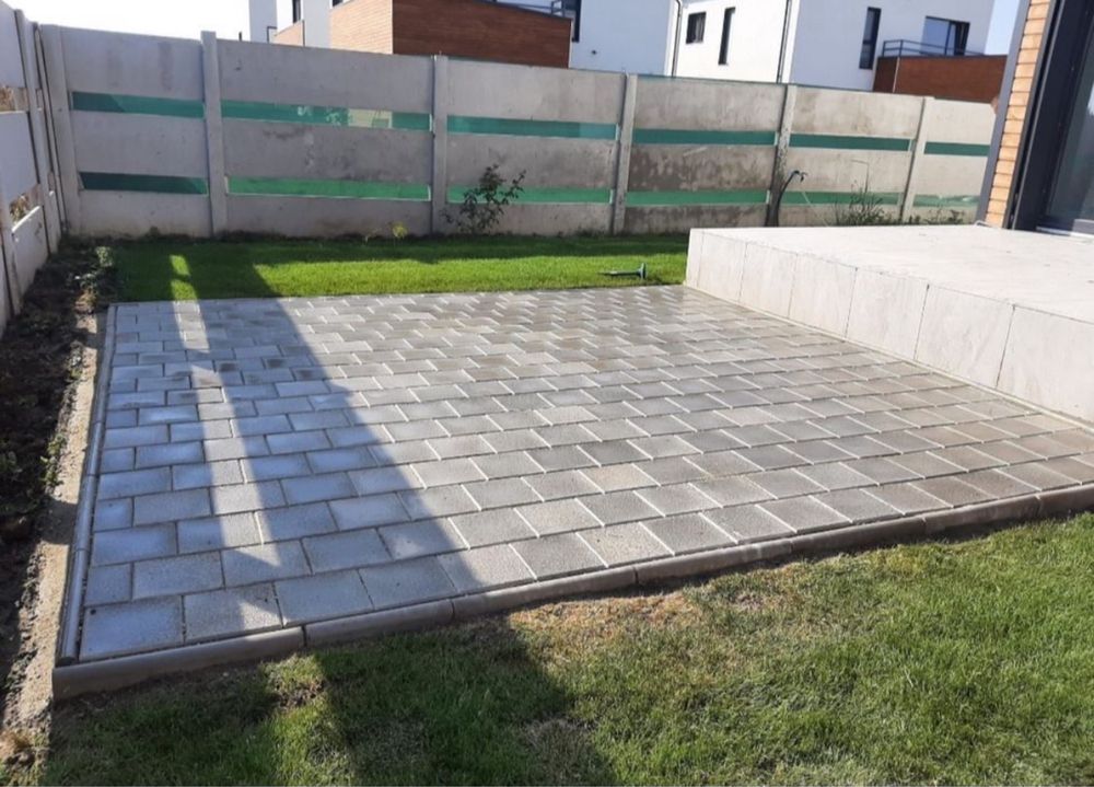 Pavaj borduri pavele pentru gradina si piscina. Montaj pavaj