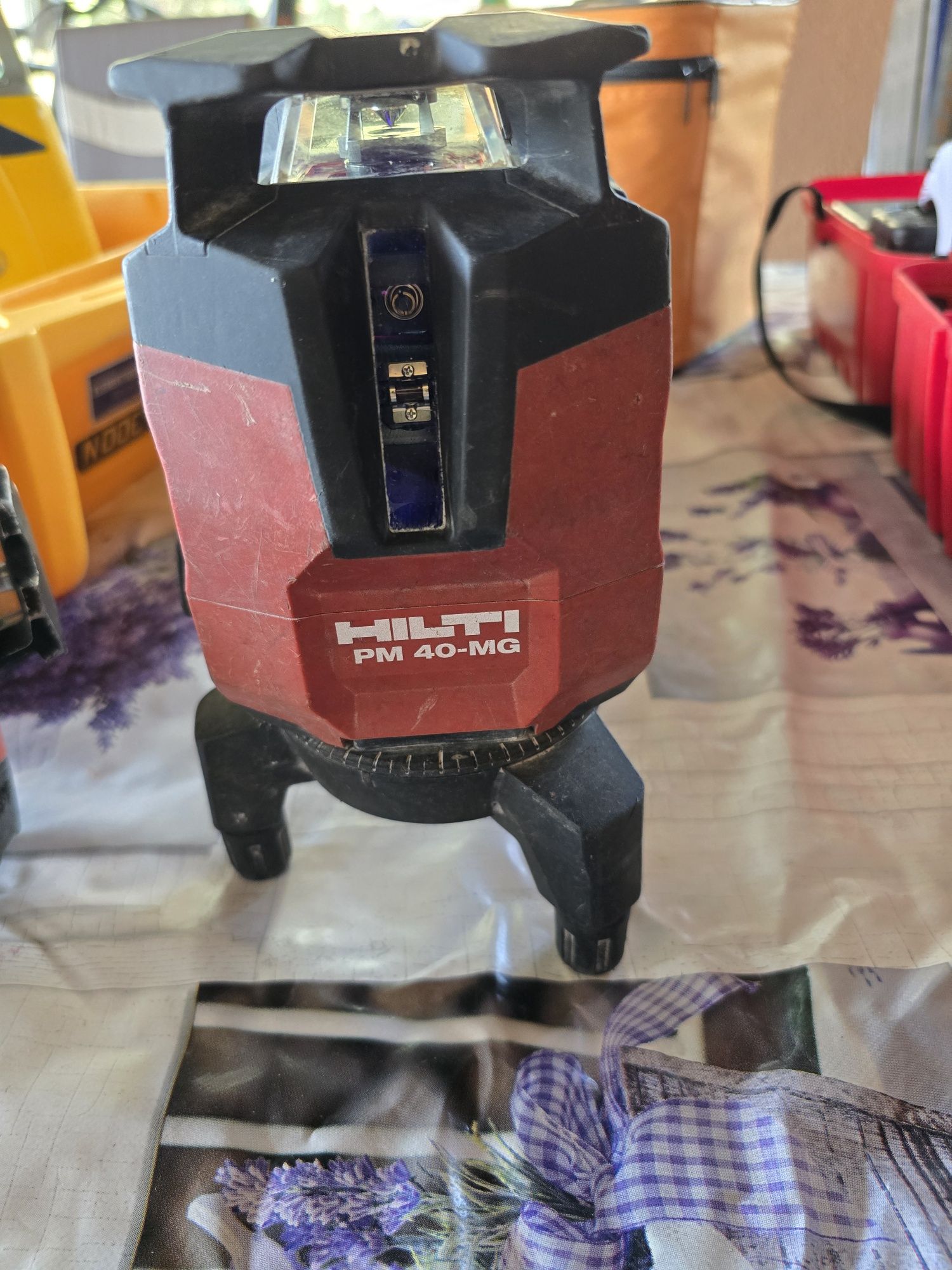 Lasere hilti spectra