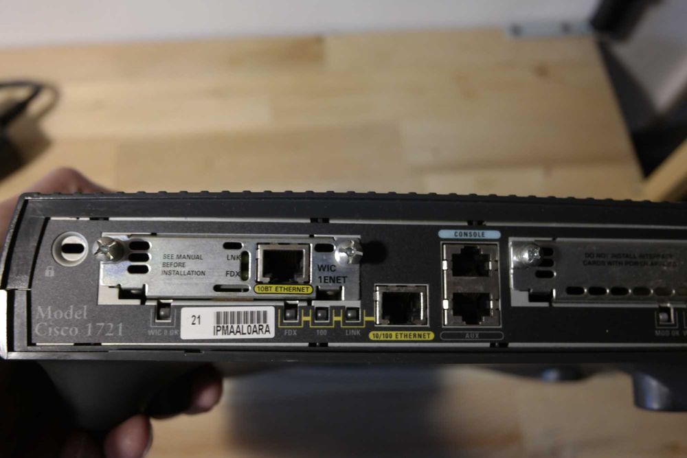 Cisco 1700 pentru educatie