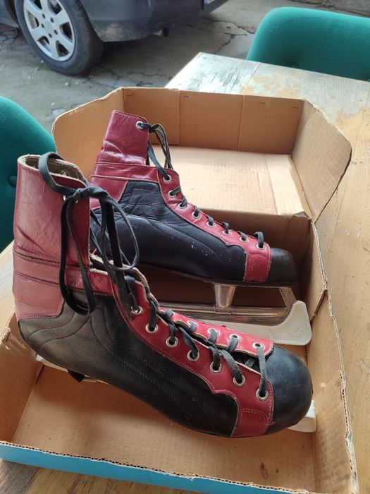 ретро кънки за лед