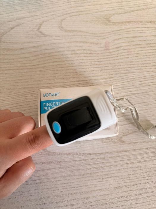 Пульсоксиметр продаю