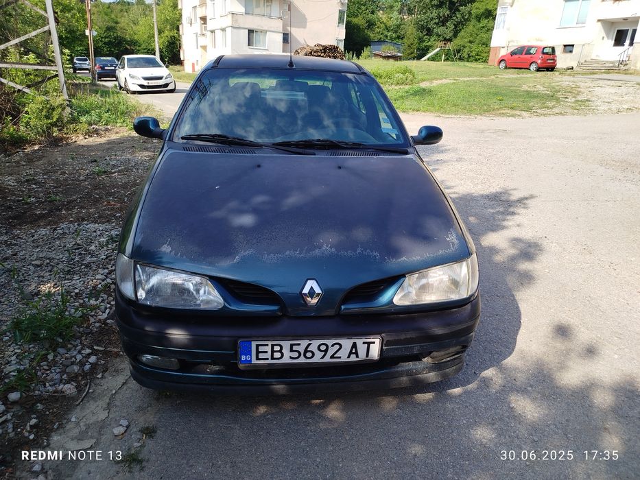 Рено Меган 1.6 бензин/газ 90 к.с. 1997г ( на части)