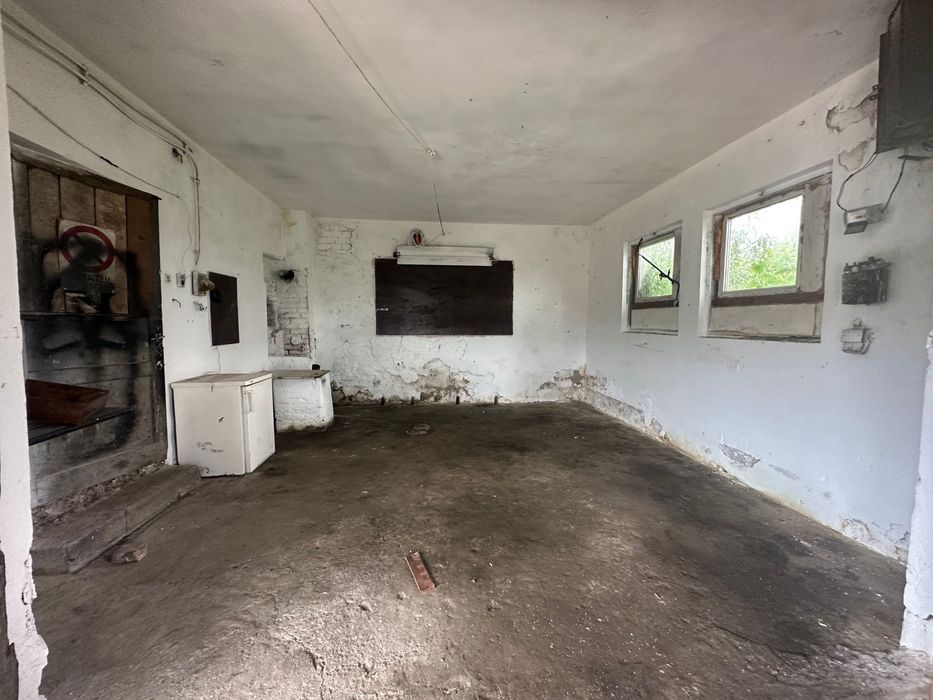 Inchiriez Spatiu depozitare / productie