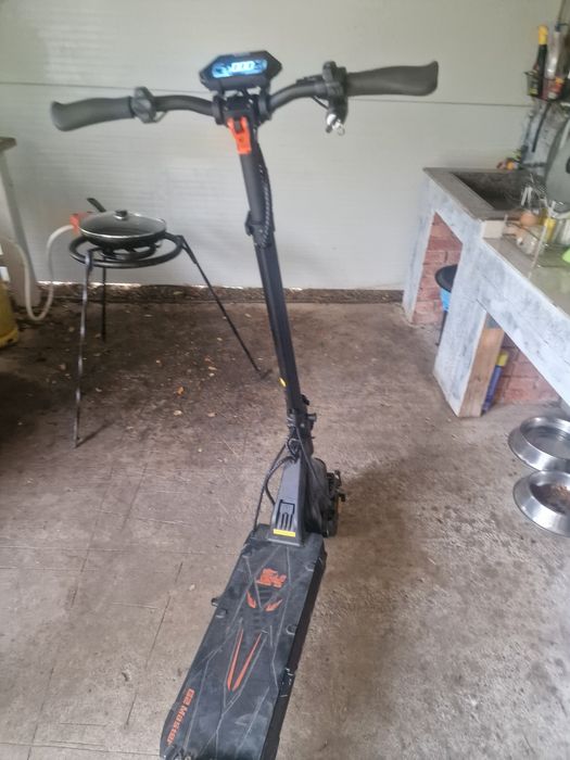 Trotinetă electrica Kukirini G2 Master cu 2 motoare