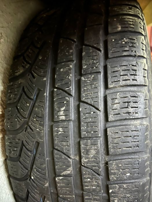 Anvelope de iarnă Pirelli+Bridgestone 225/45 R17