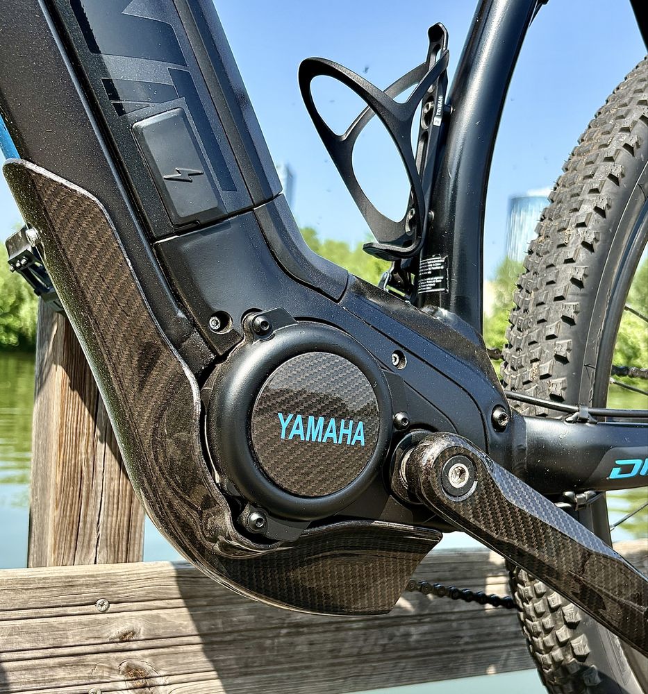 Bicicleta giant electrica echipare schimano xt motor yamaha 80nm