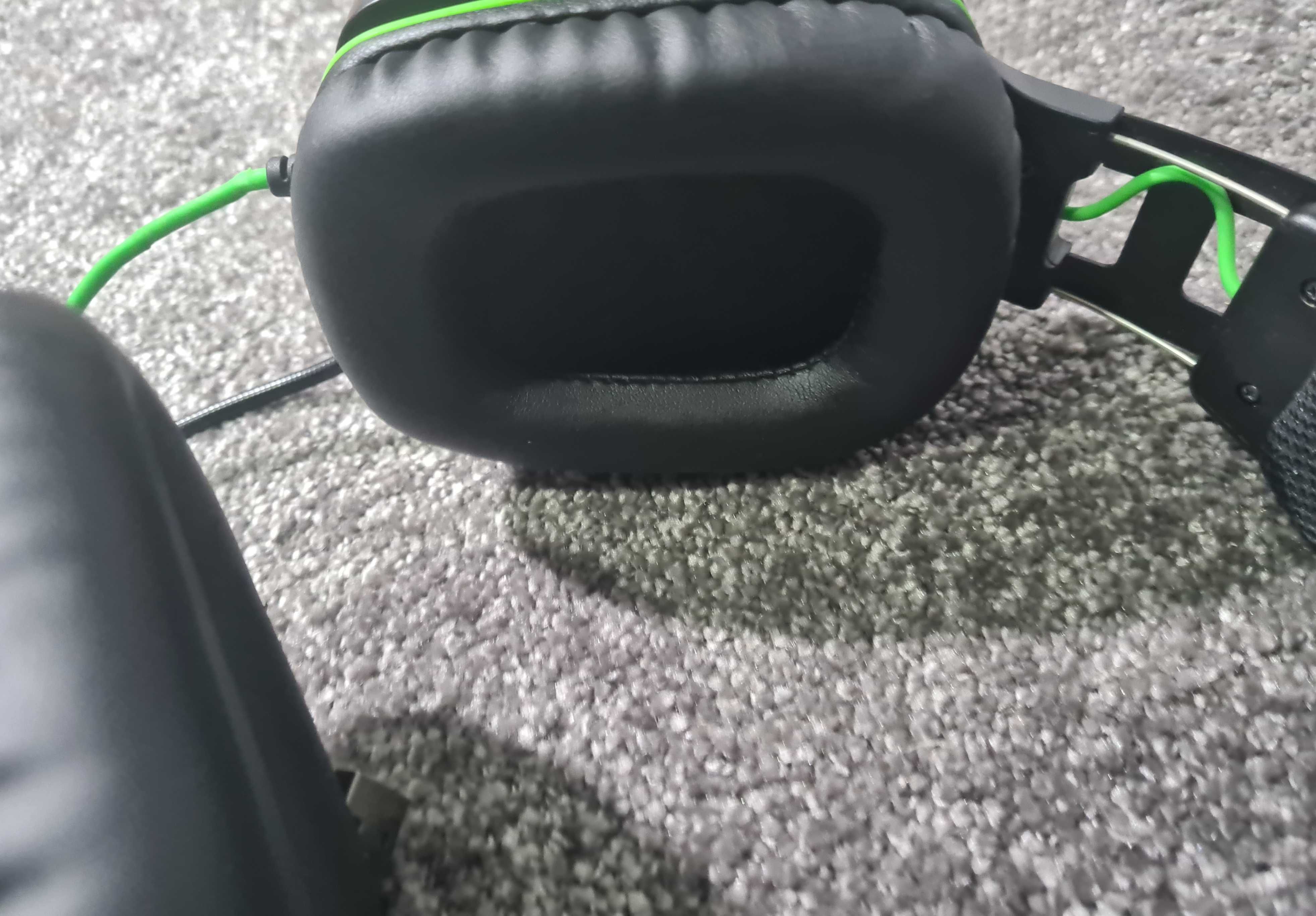 Casti Gaming Razer cu microfon