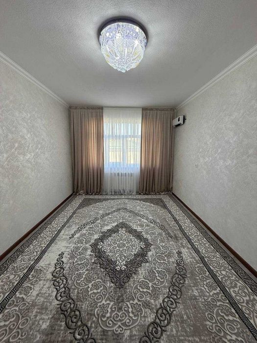 2х комнатная квартира на 4 этаже 50кв/м, в Самарканде