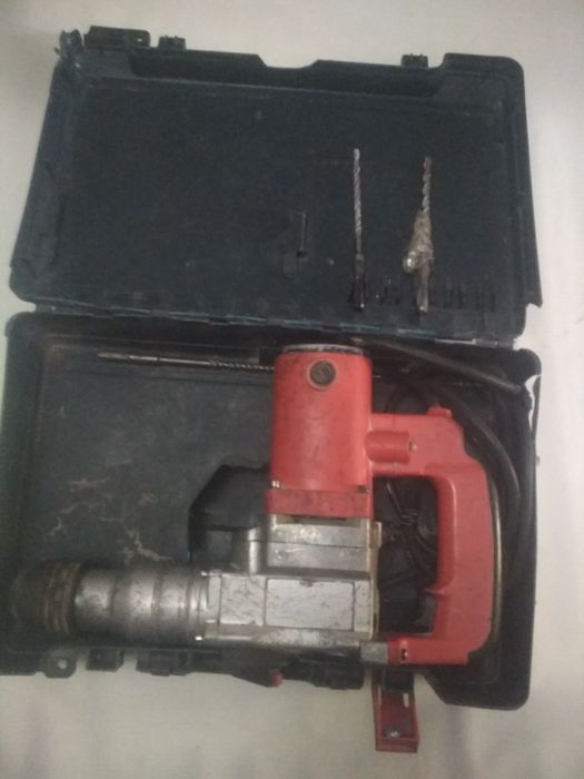 Перфоратор хамер