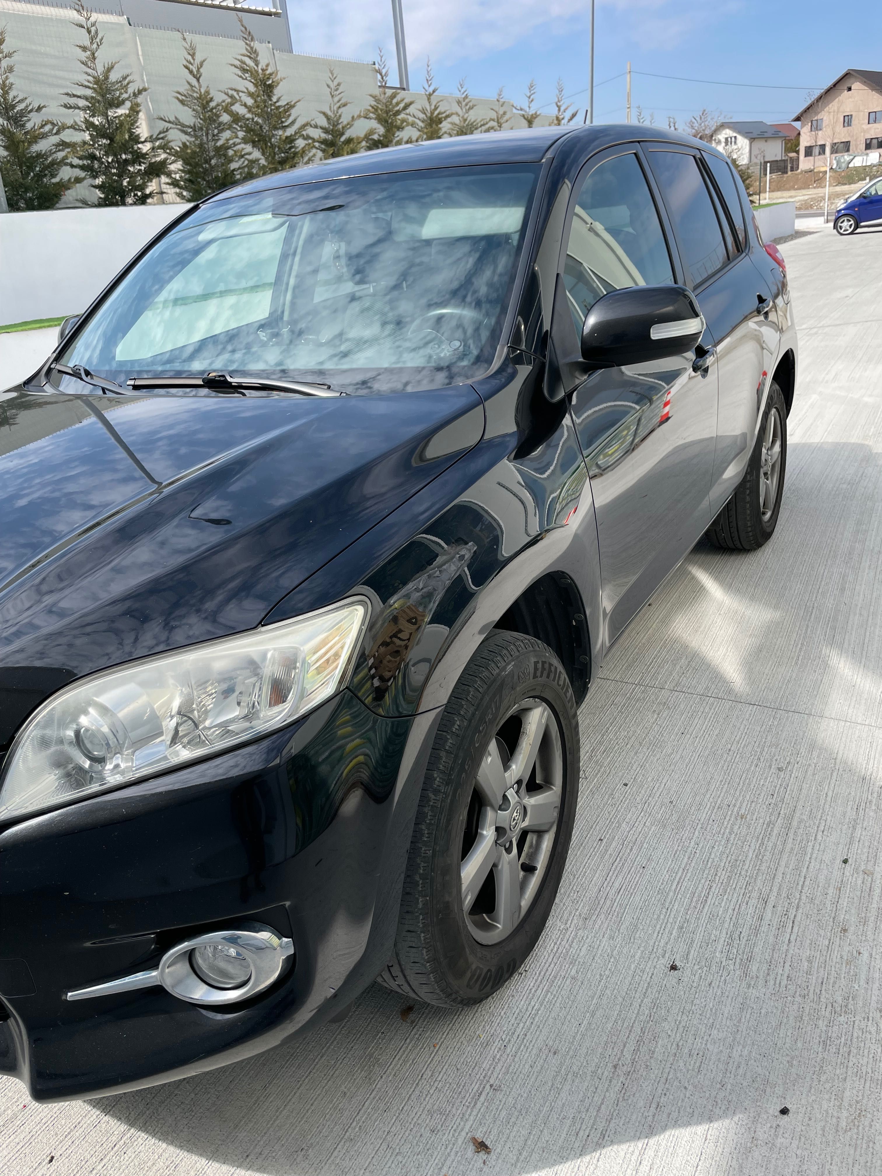 Toyota RAV 4 SUV