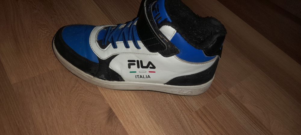 Papuci FILS mărimea 37