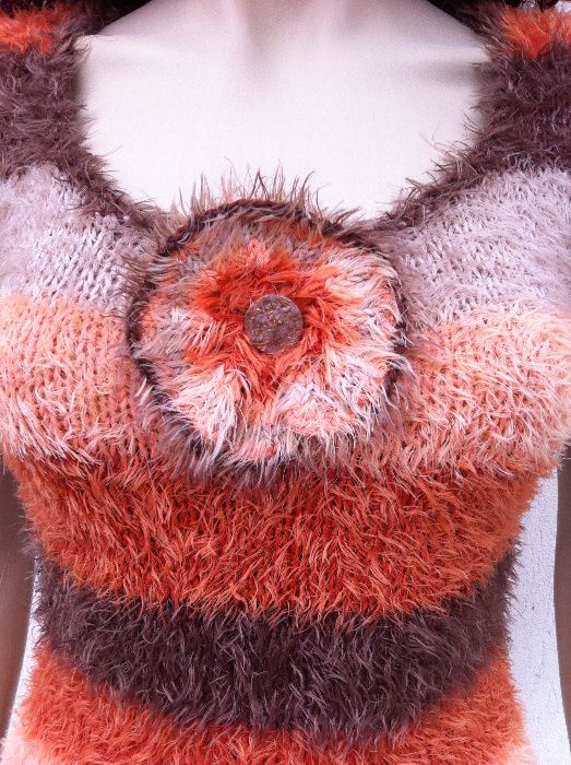 Bluza (top dama) fir efect (unicat handmade)