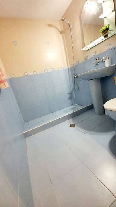 Дава се под наем Тристаен апартамент в София, Овча купел 1 - 98 кв.м за 765 € - Снимка #6