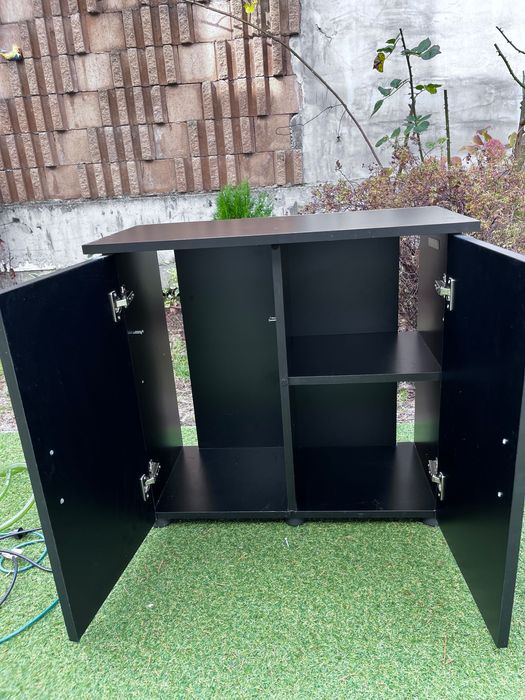 Аквариум с шкаф 120л и оборудване