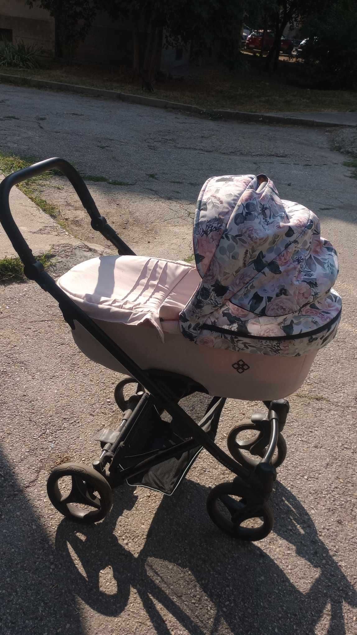 Детска количка 2 бр.