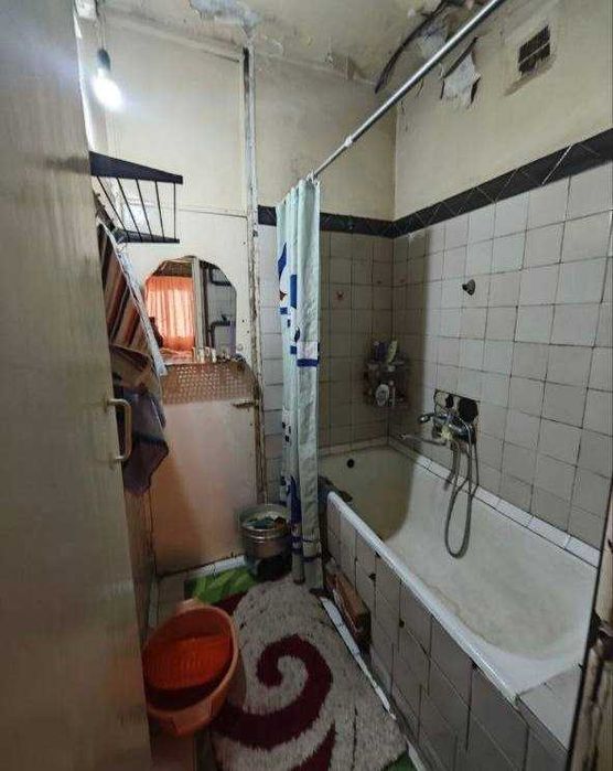 Юнусабад 15 квартал 3/3/4 68м2 без ремонта, метро Туркестан TL