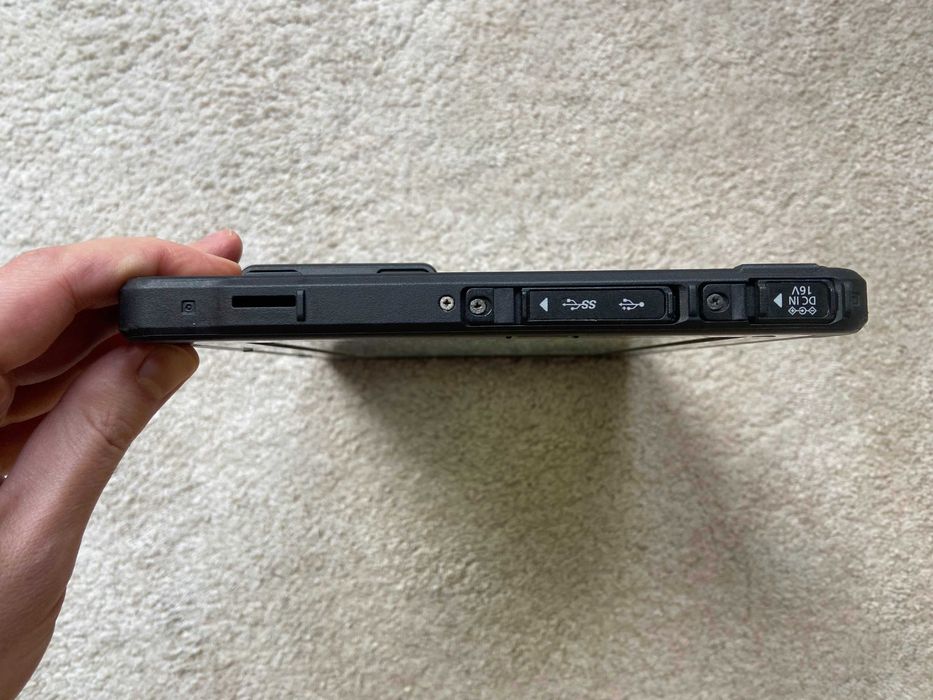 Panasonic Toughbook FZ-A3 таблет, 8x CPU, 4GB RAM, 64GB, 2 батерии