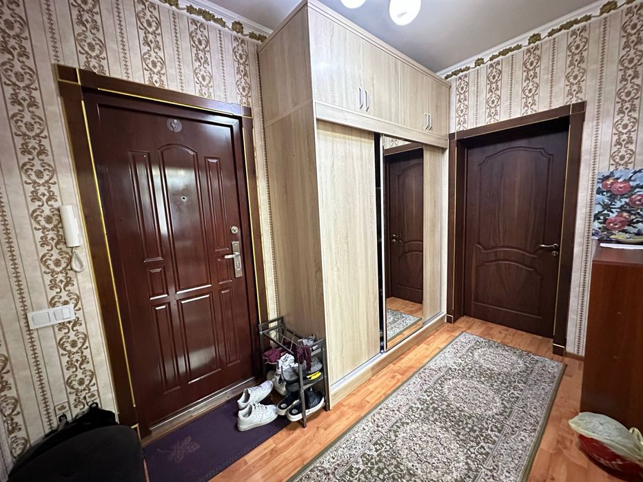 Юнусабадский район. 3х комнатная. Банковский дом. Шахристан метро