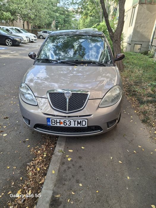 Vind lancea ypsilon an fabricație 2008 motor 1.2 benzina și gpl