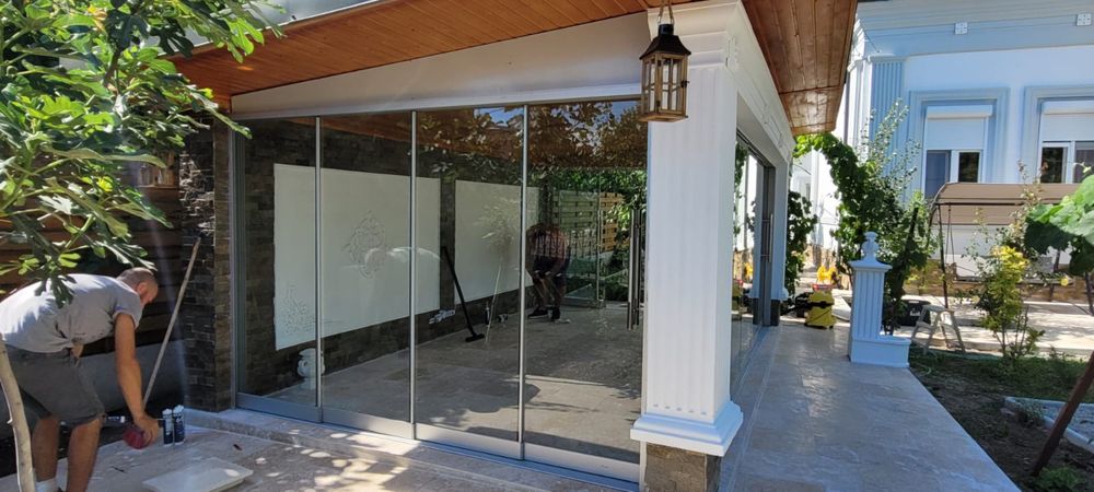 Sticla glisanta inchidere terase rate fara dobanda