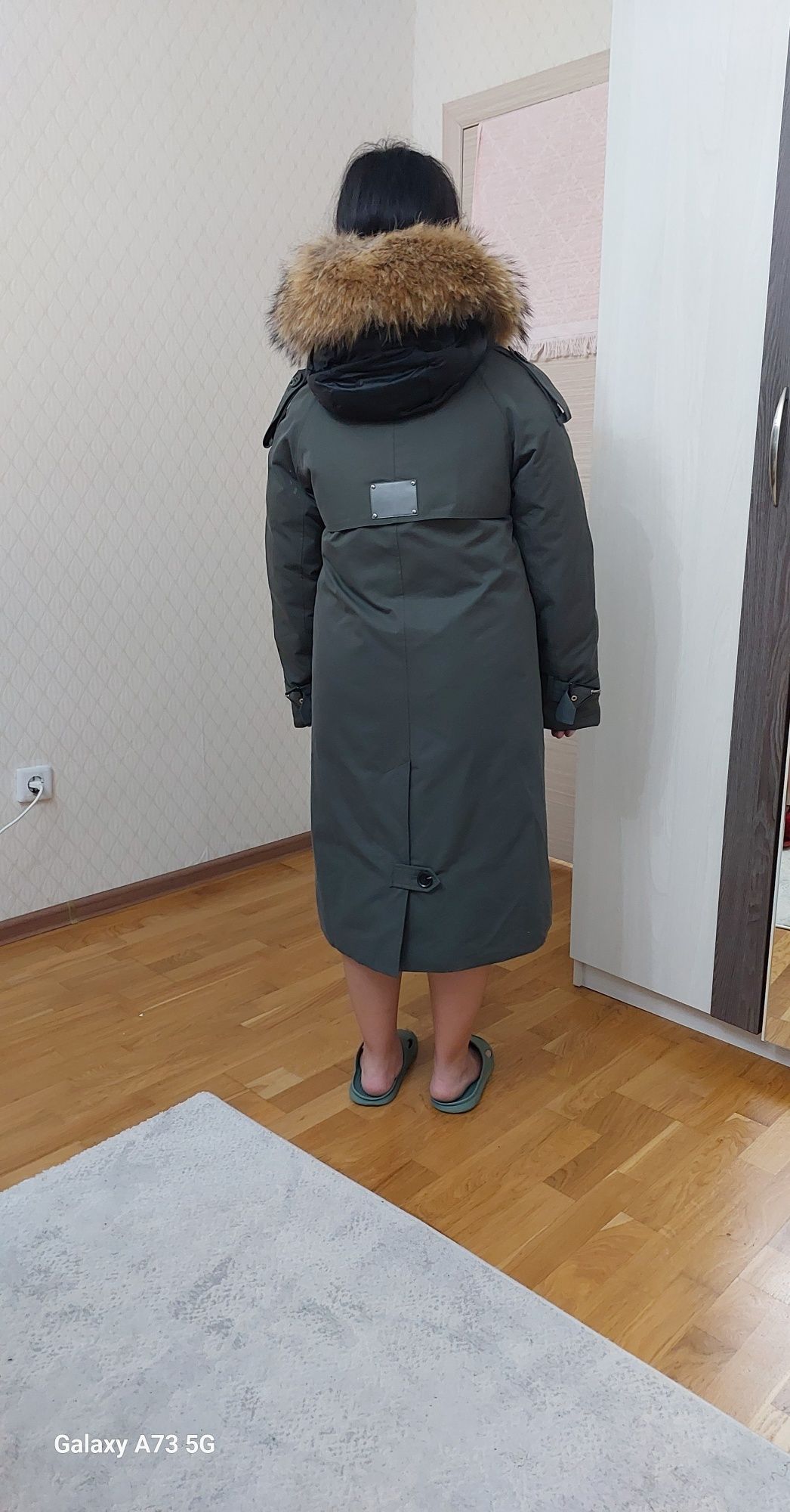 Куртка зима не одевала