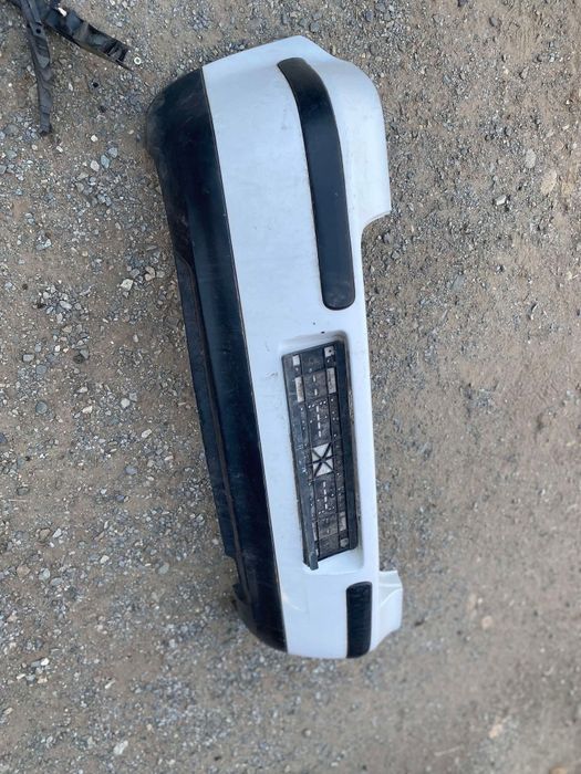 Vând bara spate golf 4