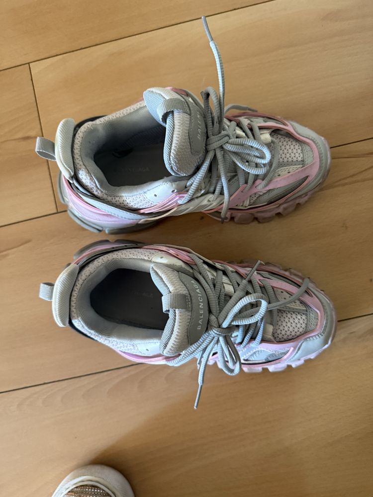 Balenciaga 38 номер
