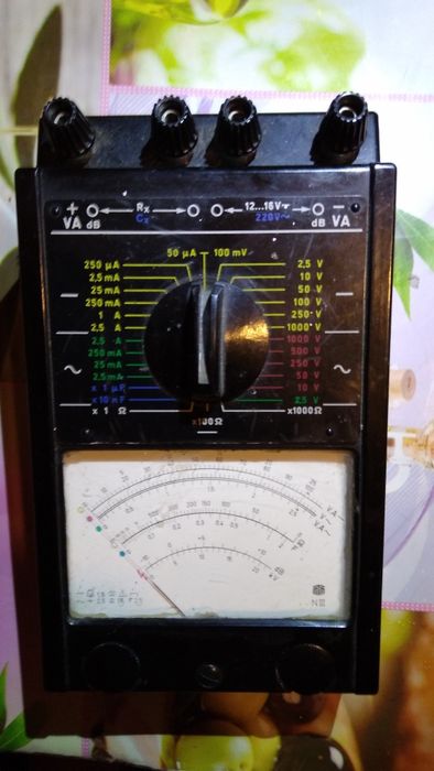 Instrument masura multimeter DDR