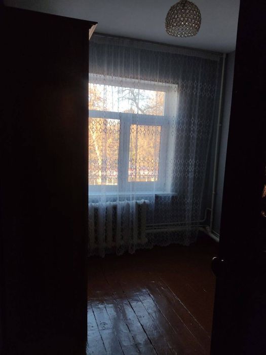 Olmazor tumani prakratura oldidan uy sotiladi