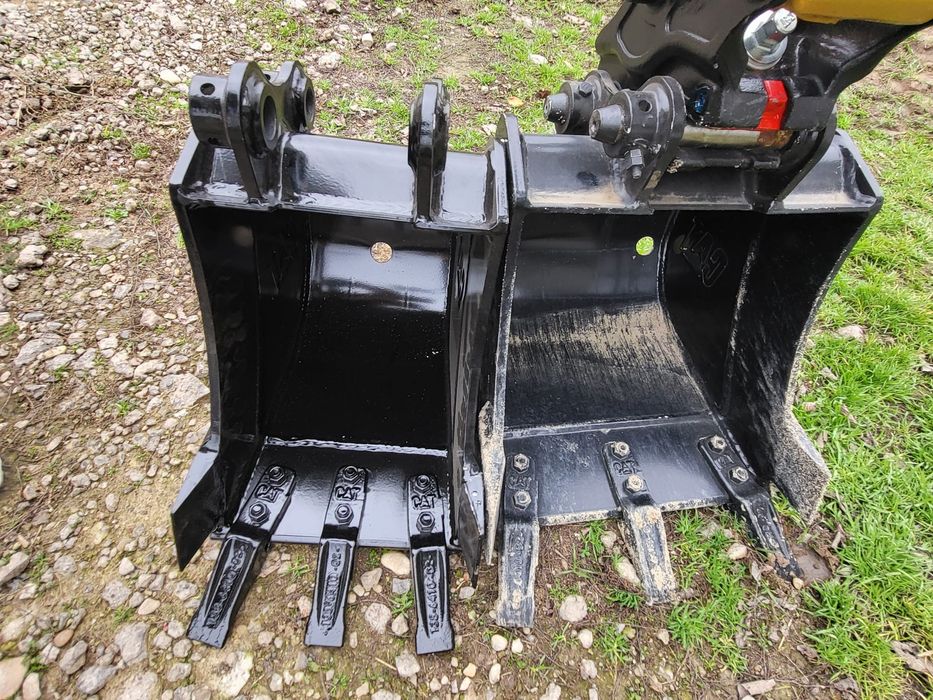 Închiriere miniexcavator