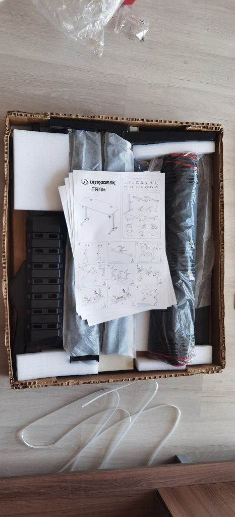 Гейминг бюро Ultradesk Frag
