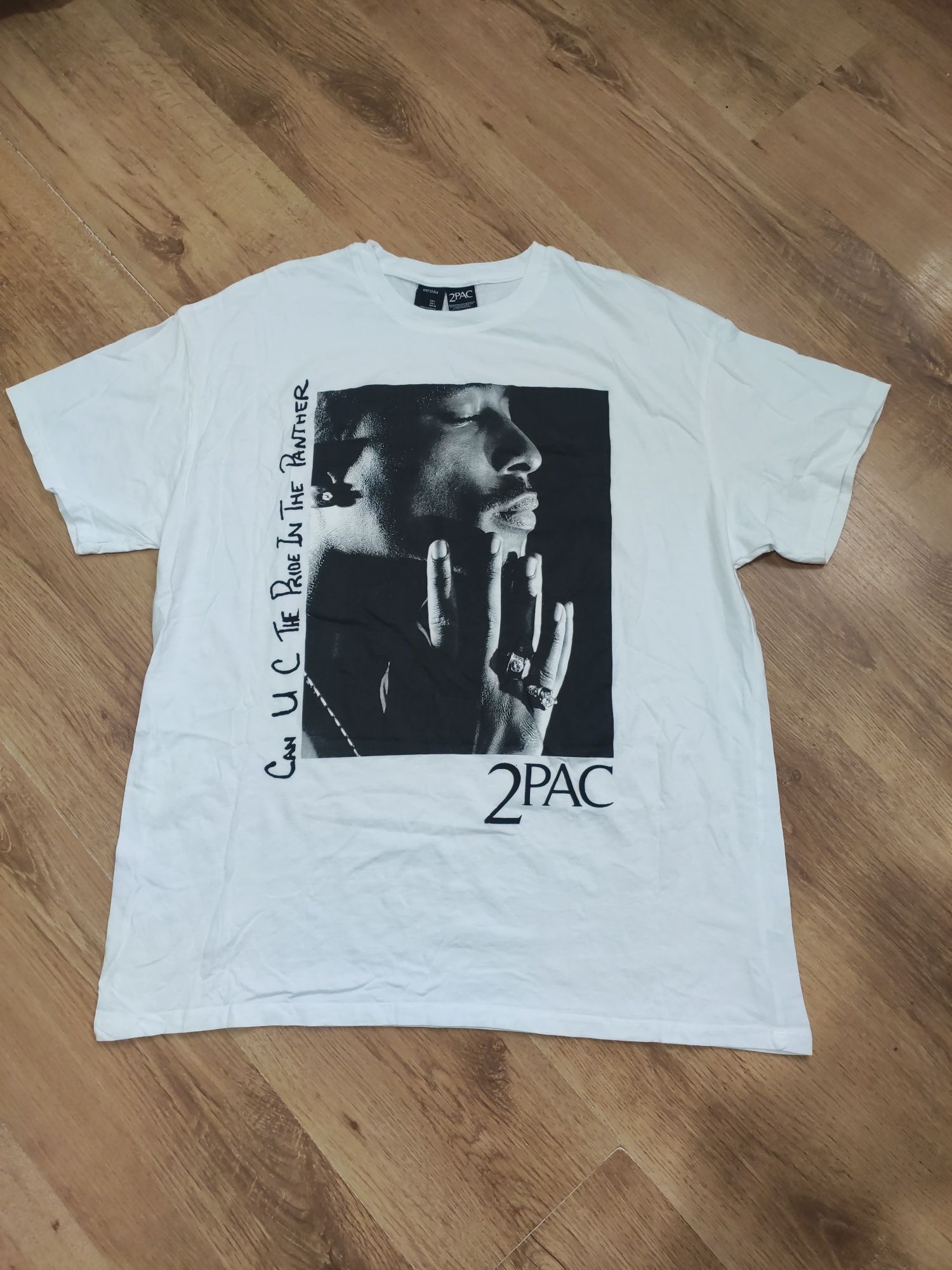 Tricou 2PAC mărimea L oversize