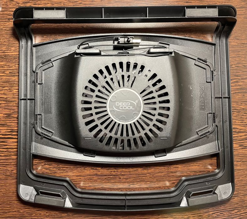 Охлаждаща поставка DeepCool N200