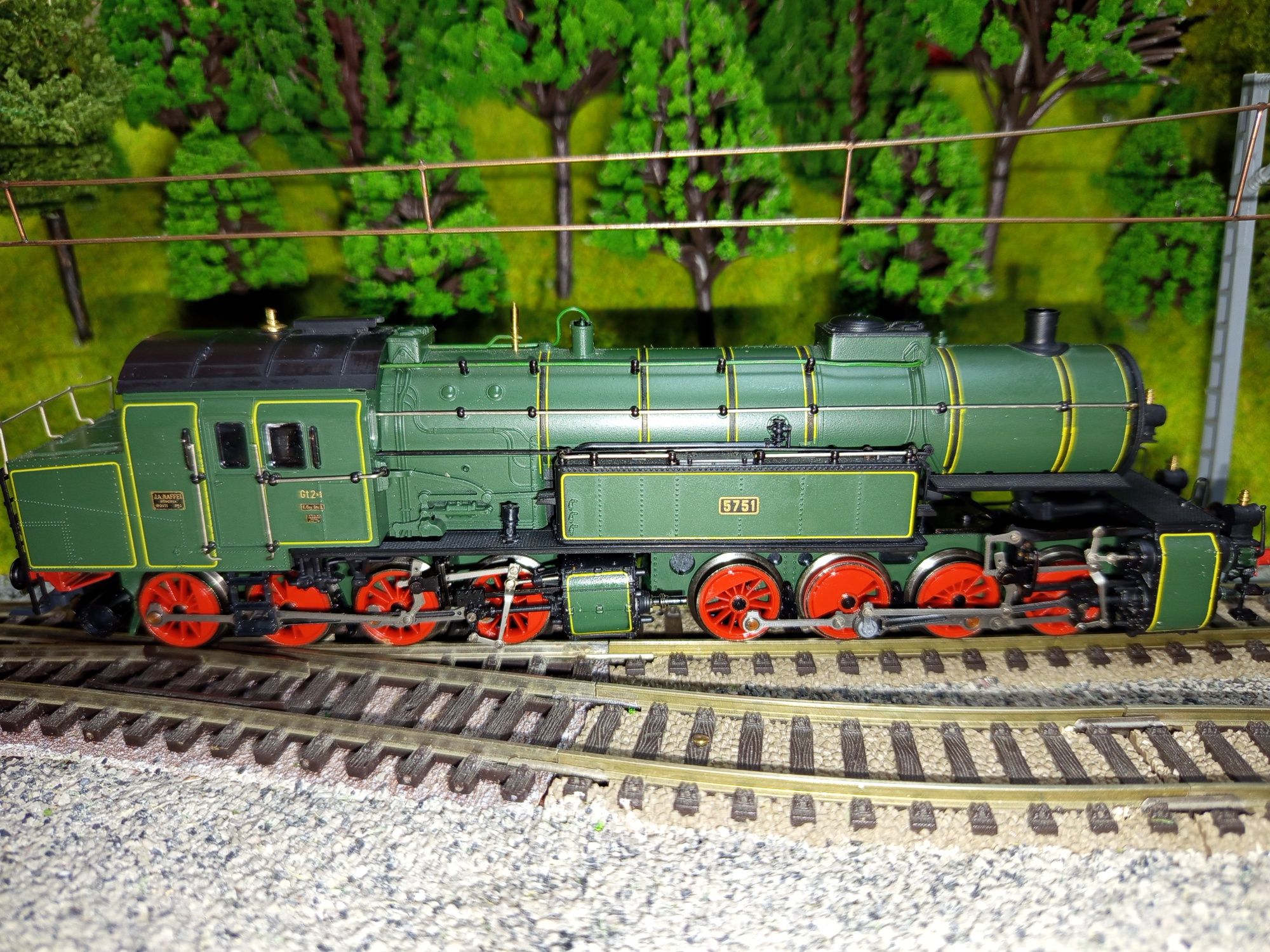 Locomotiva cu aburi HO BR 96 Mallet Rivarossi trenulețe diorama