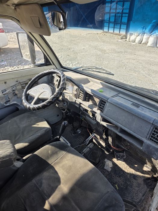 Дамас 2009 срочна сотилади