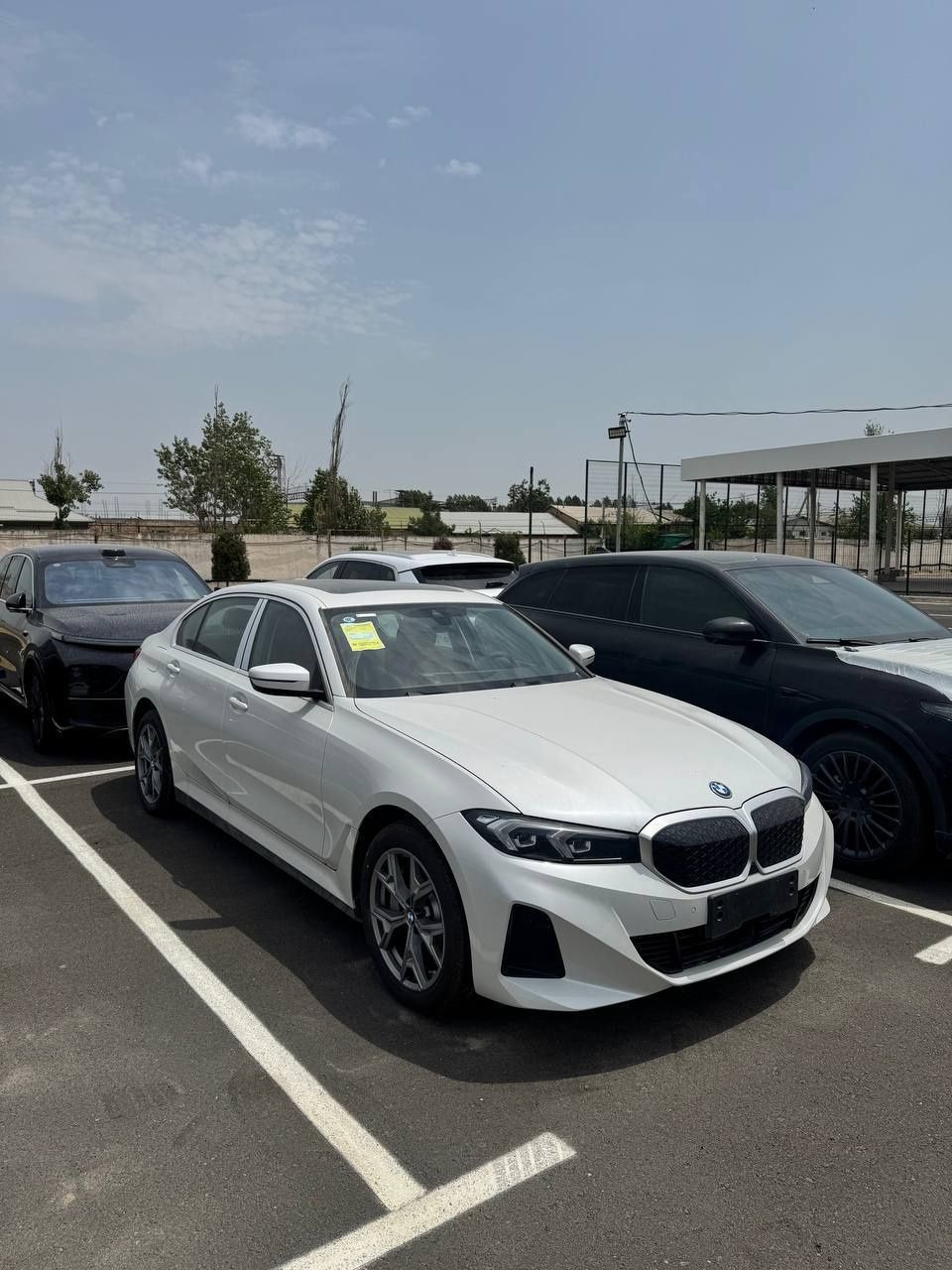 Нотариус BMW i3 35L 2025 йил